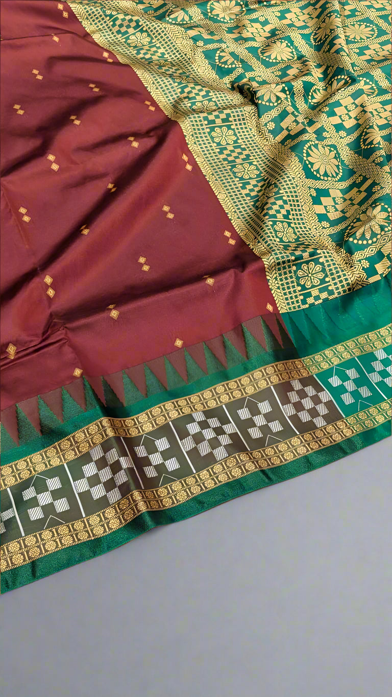 VLS 406 Banarasi Kapeta Katan Silk Saree – Resham Booti & Patola Style Border