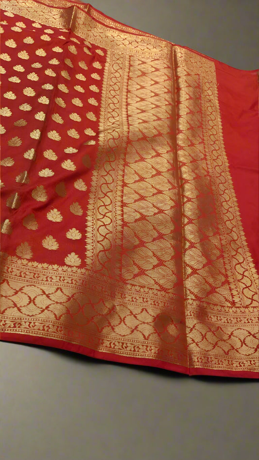 VLS-412 Banarasi Red Katan Silk Saree with Golden Zari Booti – Classic Elegance