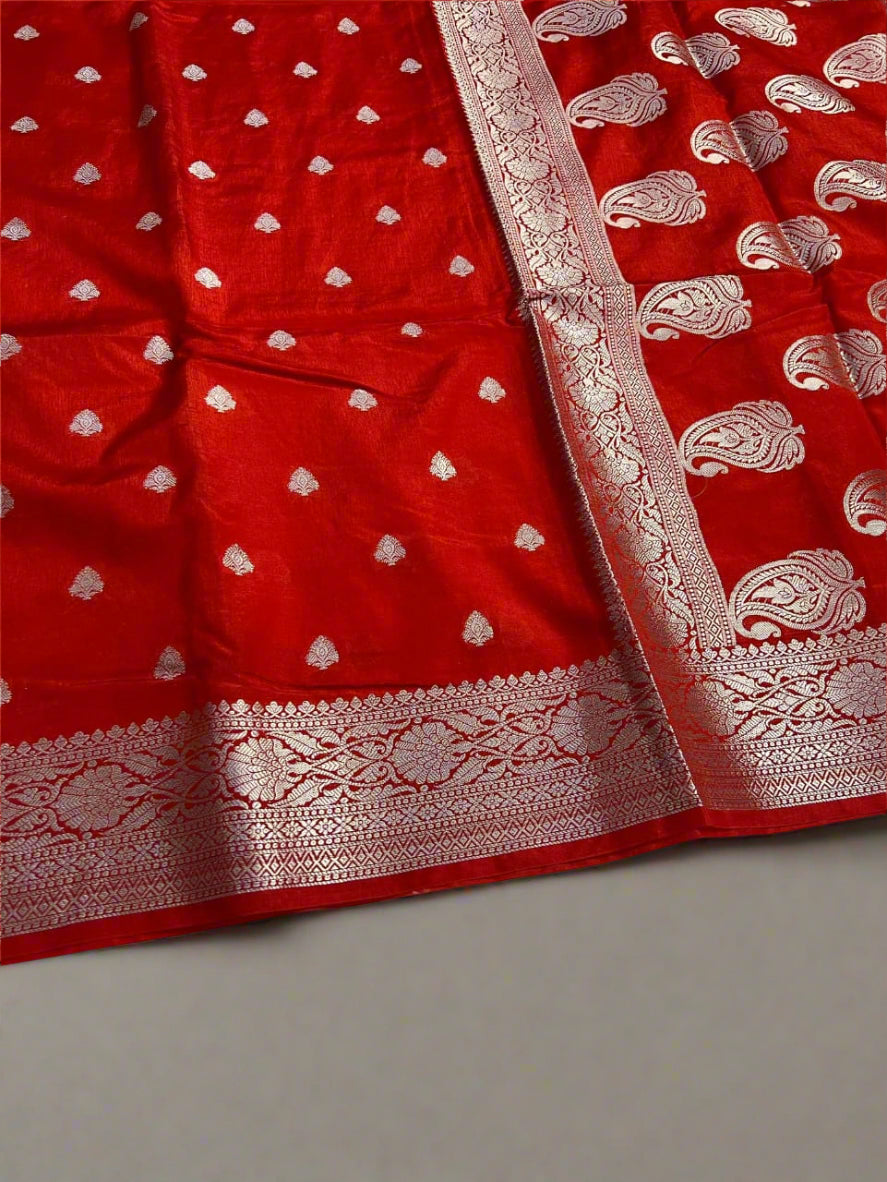 VLS-423 Banarasi Handloom Viscose Soft Silk Saree with Silver Zari Butti & Designer Borders