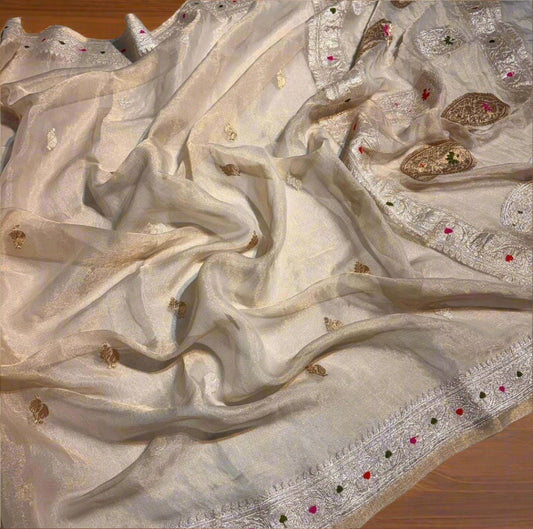 Pure Handloom Khaddi Georgette Kadhwa Saree with Golden, Silver & Copper Zari | VLS 432