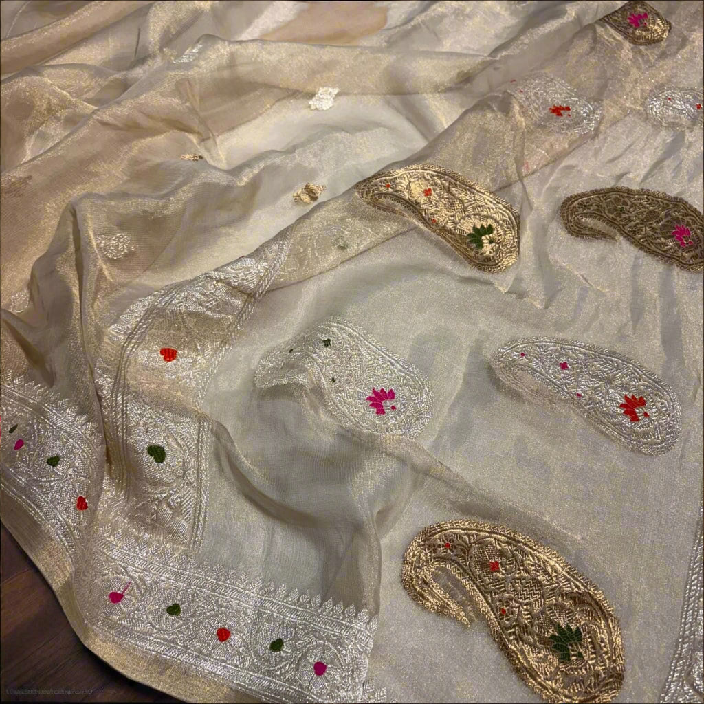 Pure Handloom Khaddi Georgette Kadhwa Saree with Golden, Silver & Copper Zari | VLS 432