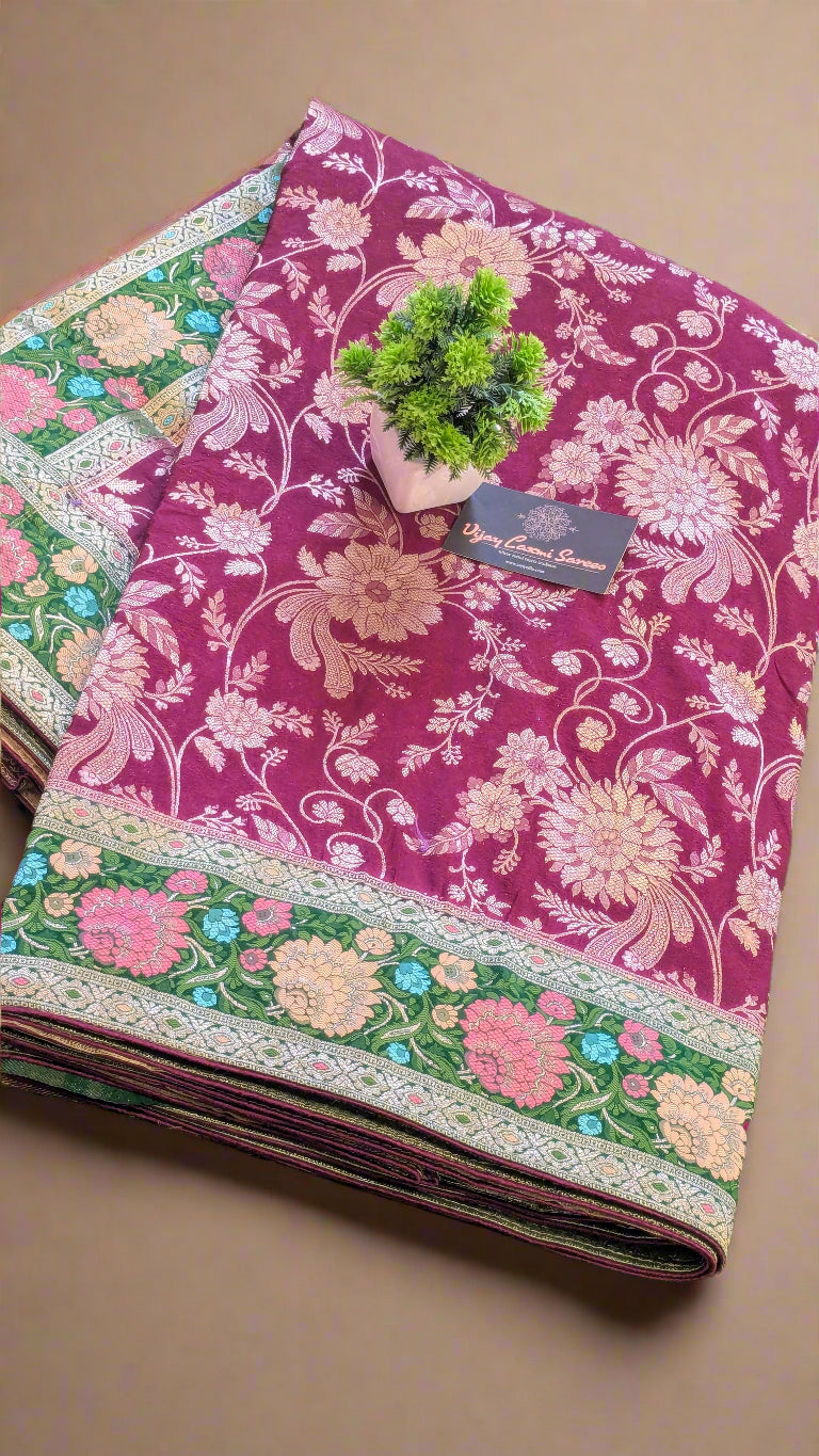 Exquisite Banarasi Georgette Saree with All-Over Floral Zaal and Contrast Meenakari Pallu