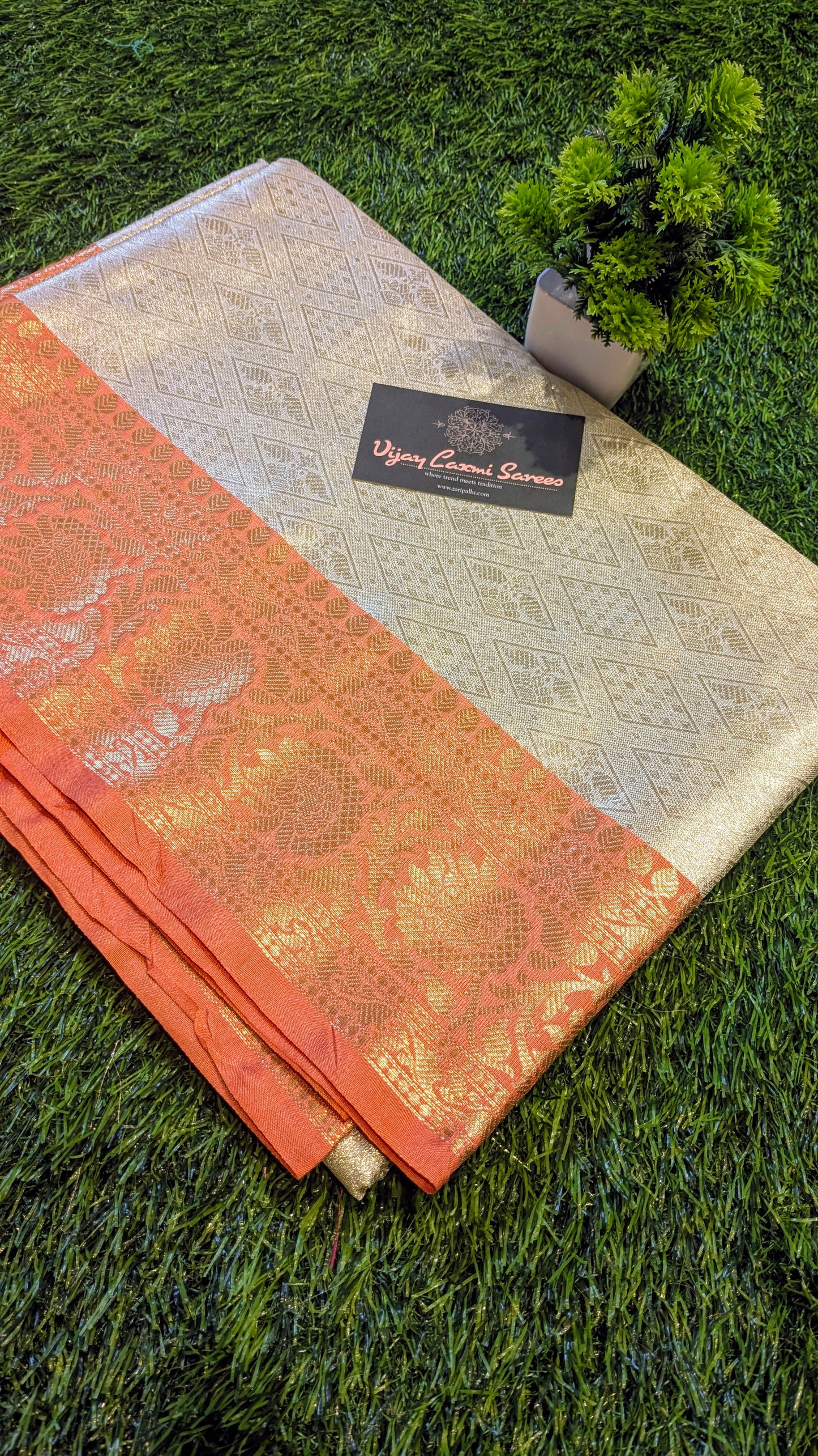 Banarasi Handloom Golden Tissue Silk Saree with contrast Border and pallu