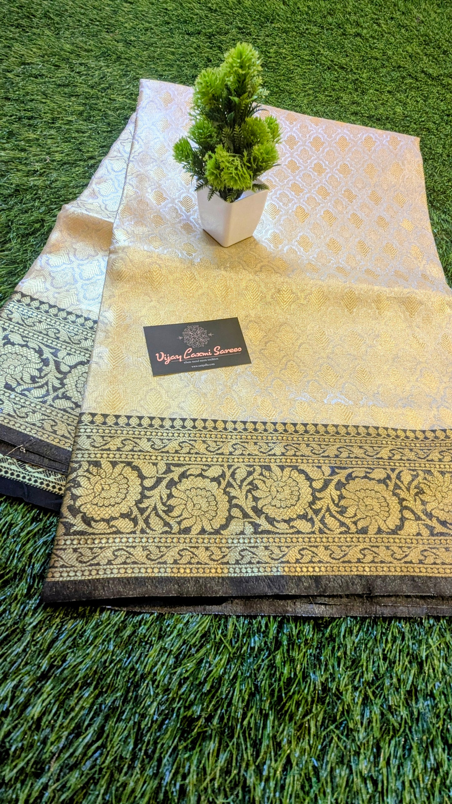 Banarasi Handloom Golden Tissue Silk Saree with contrast Border and pallu