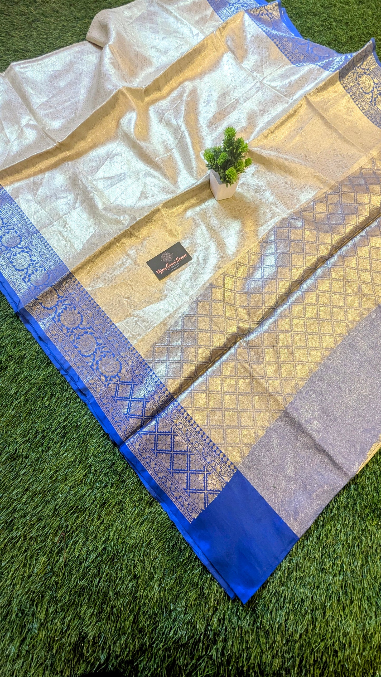 Banarasi Handloom Golden Tissue Silk Saree with contrast Border and pallu