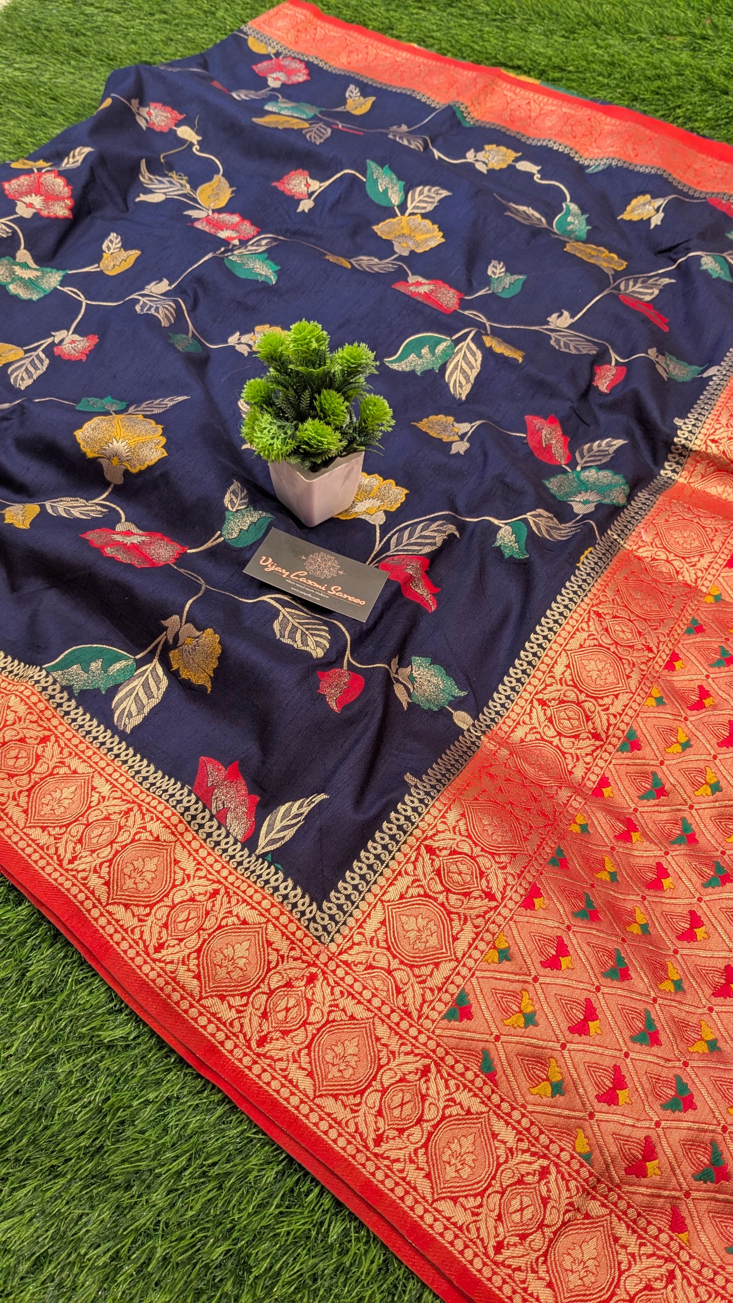 Banarasi semi-katan dupion silk saree