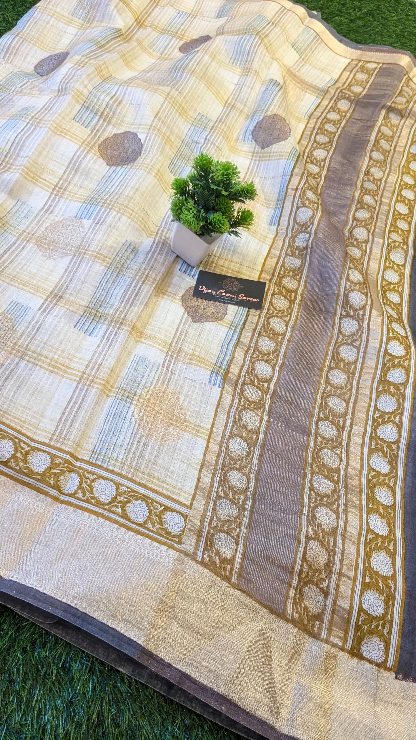 OFF WHITE Pure Moonga Chiniya Katan Silk Saree with Unique Digital Print