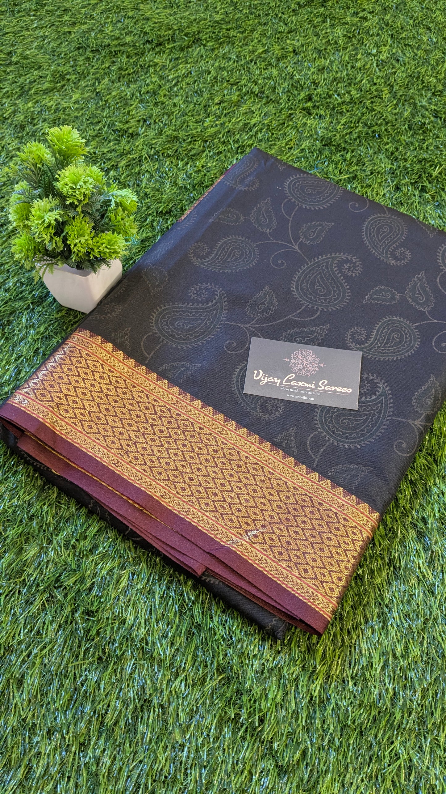VLS_356 Banarasi Silk Patola Saree