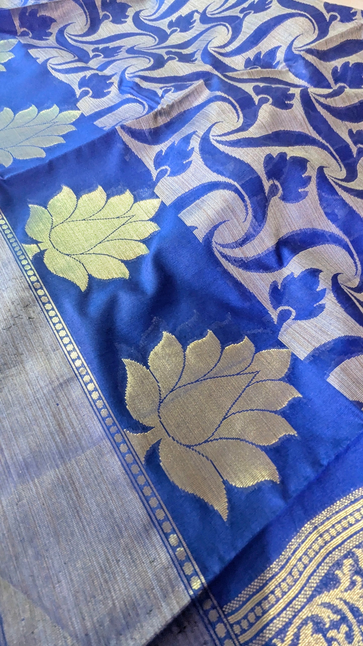π Royal Blue Cotton Silk Resham Jamewar Saree β Lightweight Luxury π