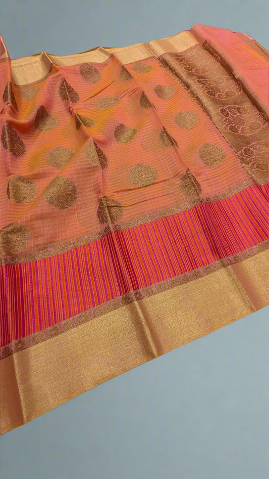 🌸 Elegant Peach Handloom Linen Saree – A Subtle Statement 🌸