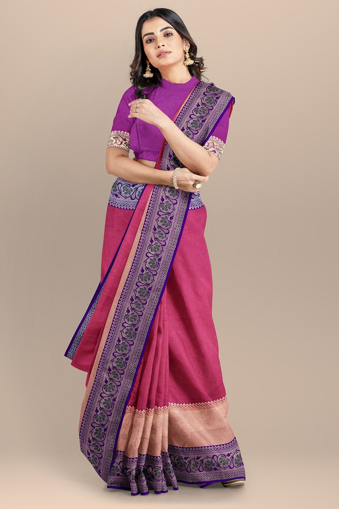 Elegant Silk Saree with Meenakari Border and Pallu Featuring Parallel Tissue Weave