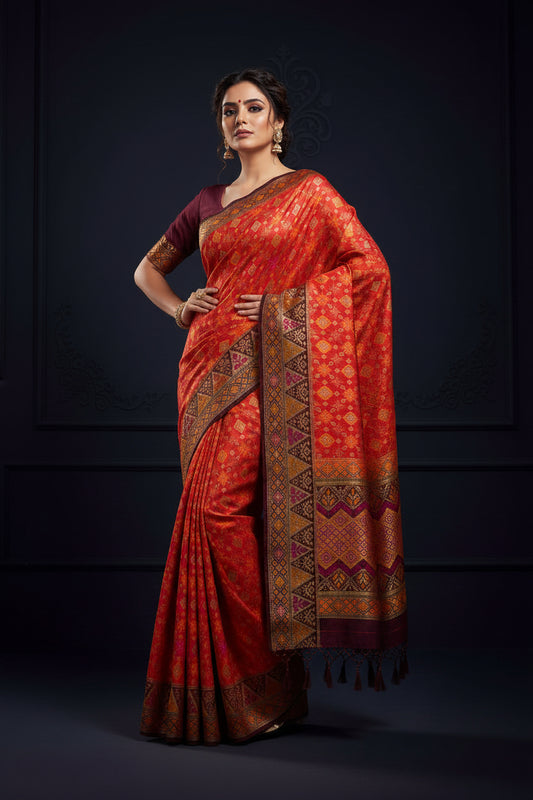 ๐ VLS 493 โ Rose Pink Soft Silk Saree with Dark Maroon Contrast Patola Weaving