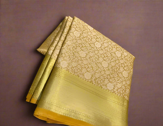 Bollywood Actress Pooja Hegde–Inspired Banarasi Zari Tissue Kanjivaram Saree
