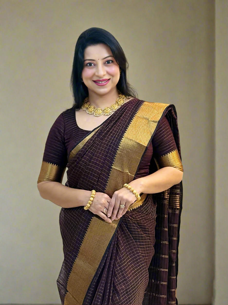 Banarasi Katan Soft Silk Saree – Design VLS 418 (With Gold Zari Weaving & Golden Pallu)