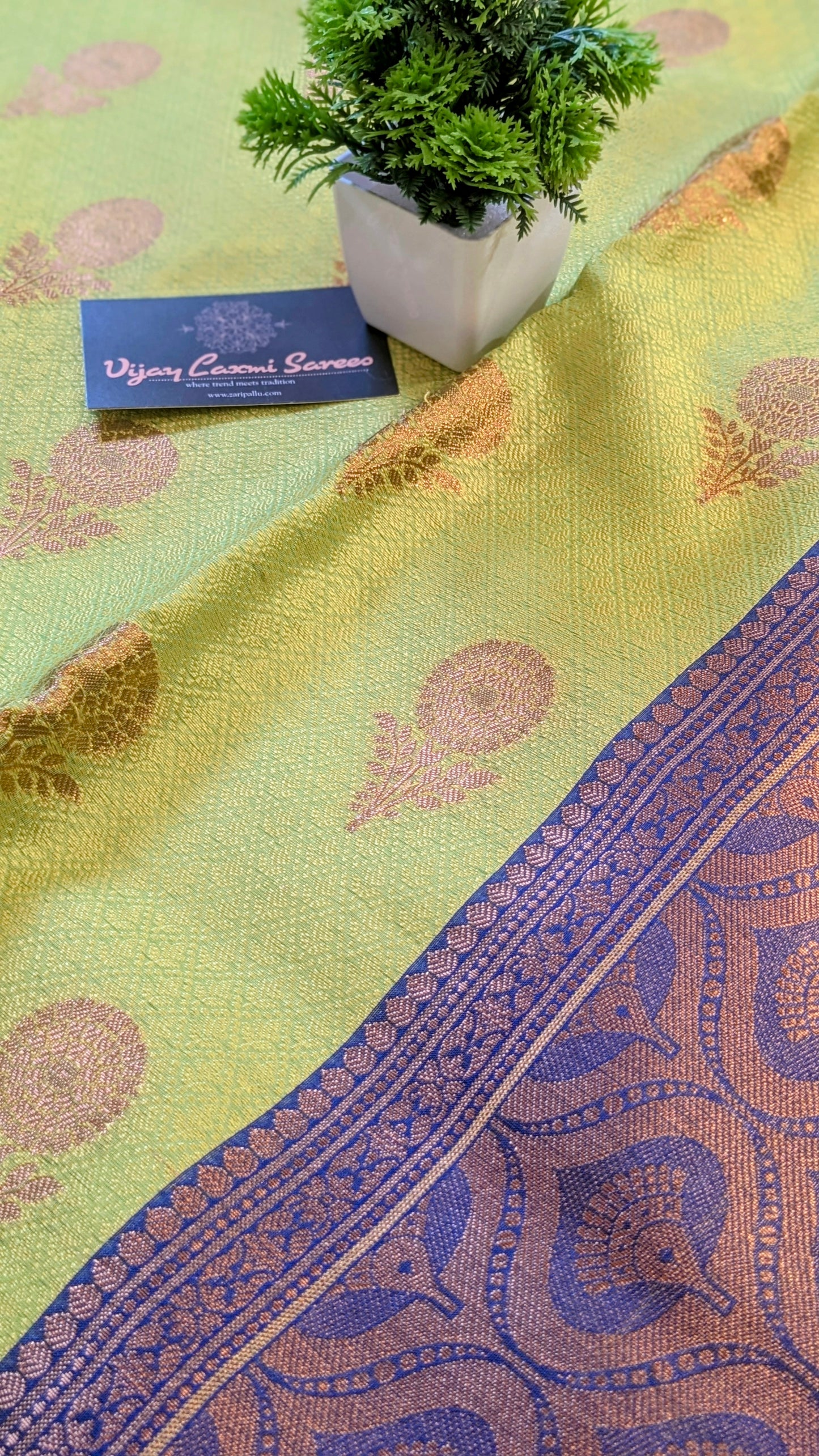 Banarasi Organza jamawar silk