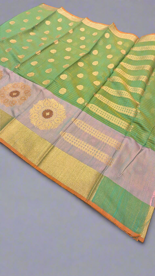 🌿 Pista Green Handloom Linen Saree – Subtle, Soft & Serene 🌿