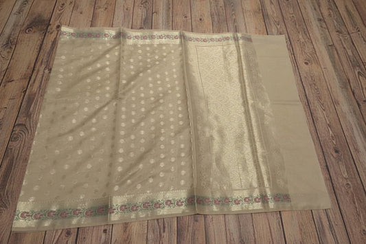 ✨ VLS 475 – Off-White Soft Silk Banarasi Handloom Saree with Meenakari Border ✨